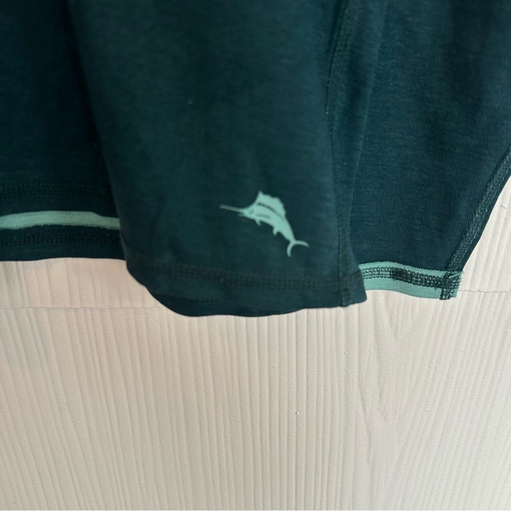 Tommy Bahama Men’s Large 100% Pima Cotton Reversible Long Sleeve Crewneck Shirt - Picture 3 of 4